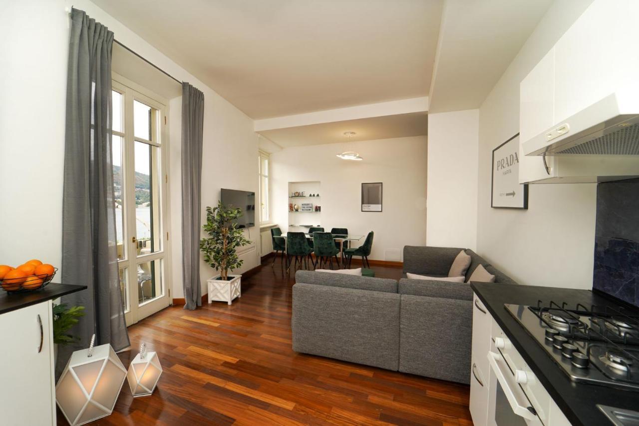 Appartamento Esclusivo Fronte Lago, In Centro A Como Con Garage Eksteriør billede